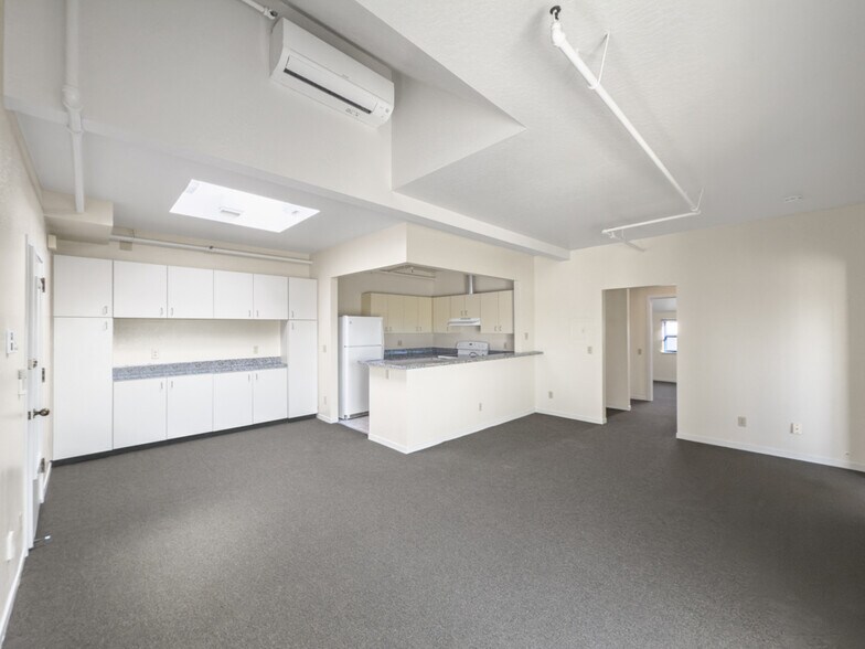 More Photos Of 2974-2980 College Ave, Berkeley Apartments For Sale