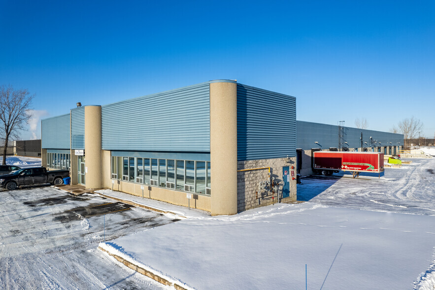 Primary Photo Of 601-631 Rue Bériault, Longueuil Warehouse For Lease