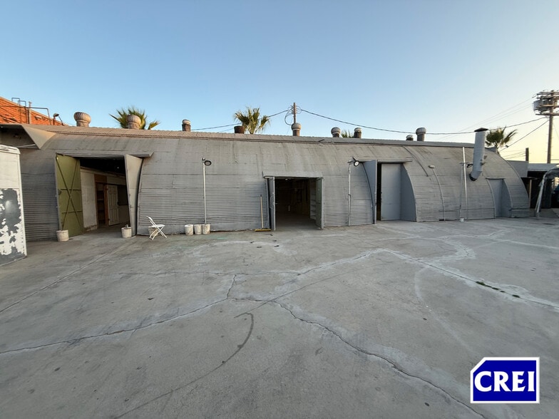 More Photos Of 6809 S Victoria Ave, Los Angeles Service For Lease