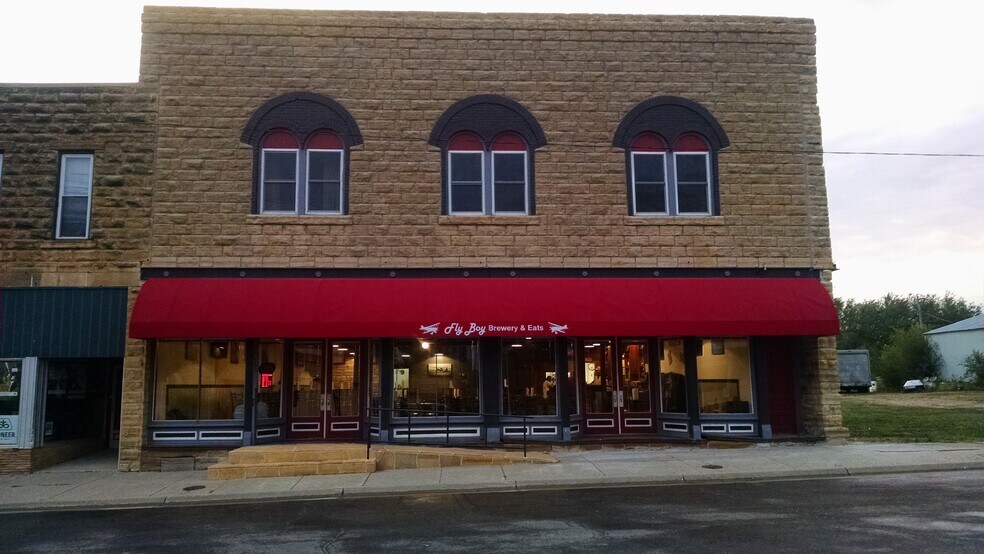 More Photos Of 105 N Main St, Sylvan Grove Restaurant For Sale