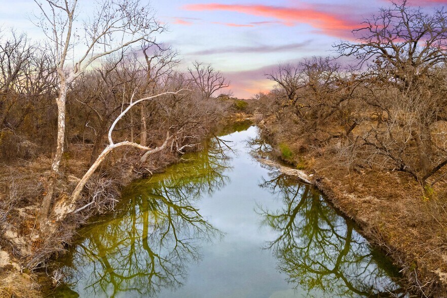 More Photos Of 1274 County Road 2806, Lampasas Land For Sale