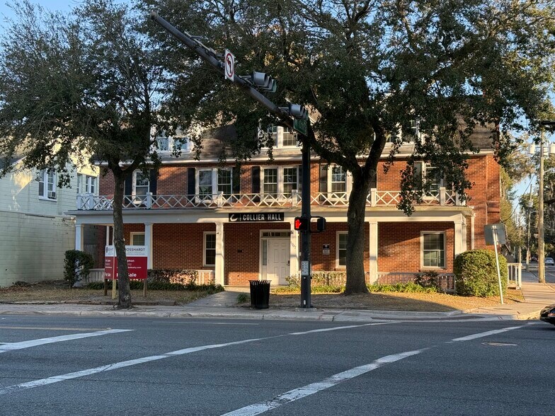 More Photos Of 1002 W University Ave, Gainesville Specialty For Sale
