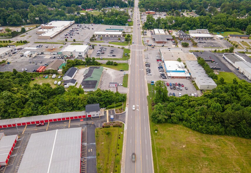 More Photos Of 1212-1216 Gum Branch Rd, Jacksonville General Retail For Sale