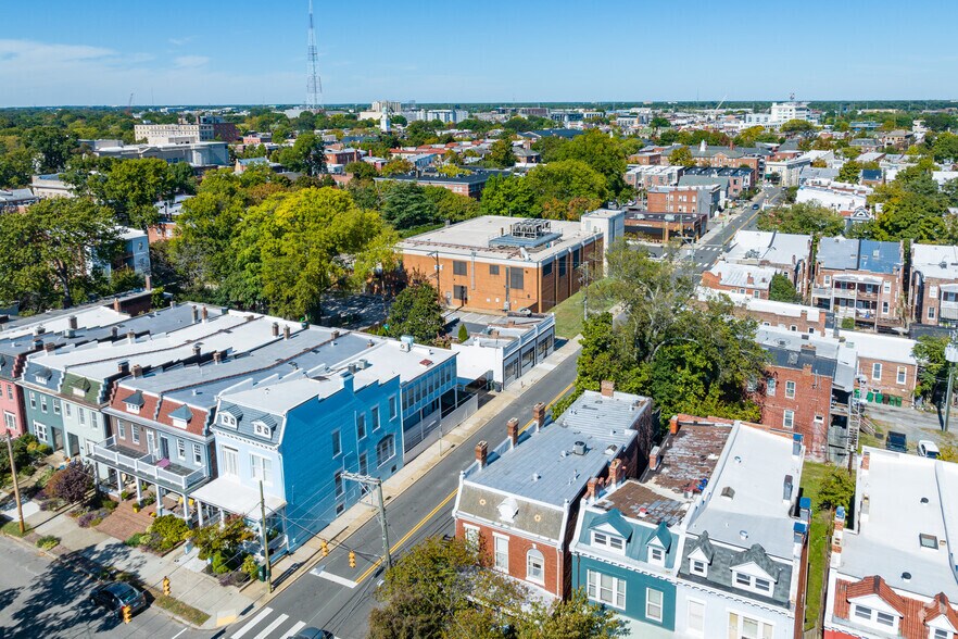 More Photos Of 300-304 N Robinson St, Richmond Freestanding For Sale