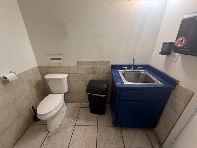 More Photos Of 3852 L B Mcleod Rd, Orlando Warehouse For Sale