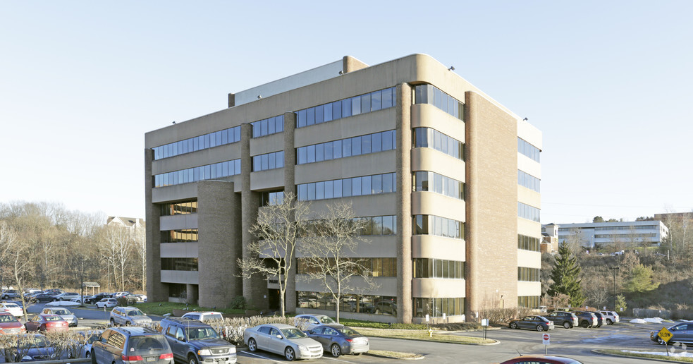 Primary Photo Of 2000 Cliff Mine Rd, Pittsburgh Office For Lease