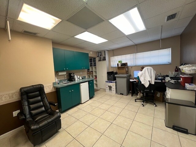 More Photos Of 101 Clearwater Largo Rd N, Largo Medical For Lease