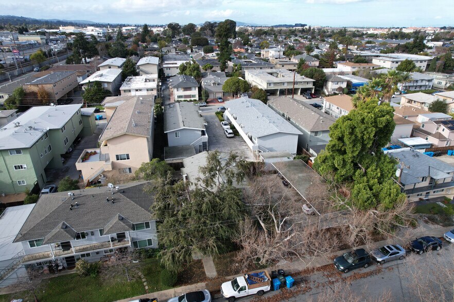 More Photos Of 19 E 41st Pl, San Mateo Apartments For Sale