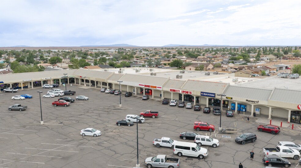More Photos Of 1501-1601 N Park Dr, Winslow General Retail For Sale