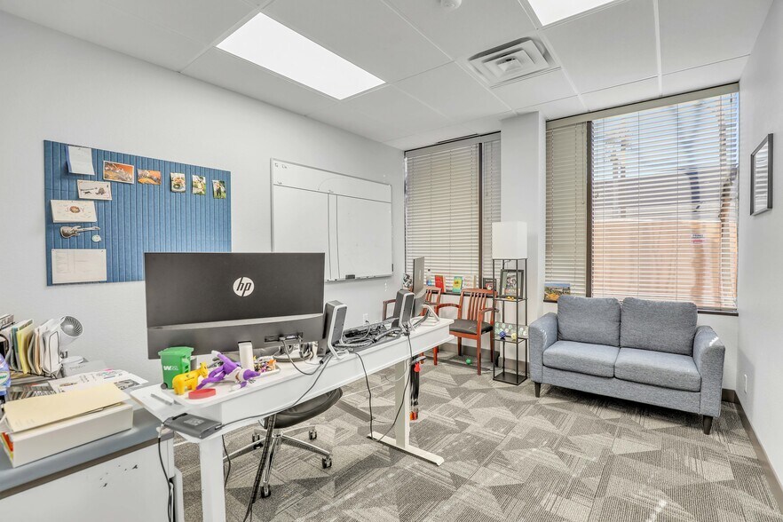 More Photos Of 1916 Avenue K, Plano Office For Sale