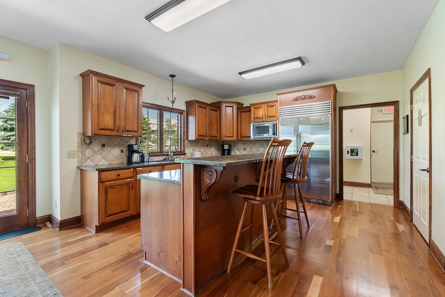 More Photos Of 5495 Meese Rd NE, Louisville Sports And Entertainment For Sale