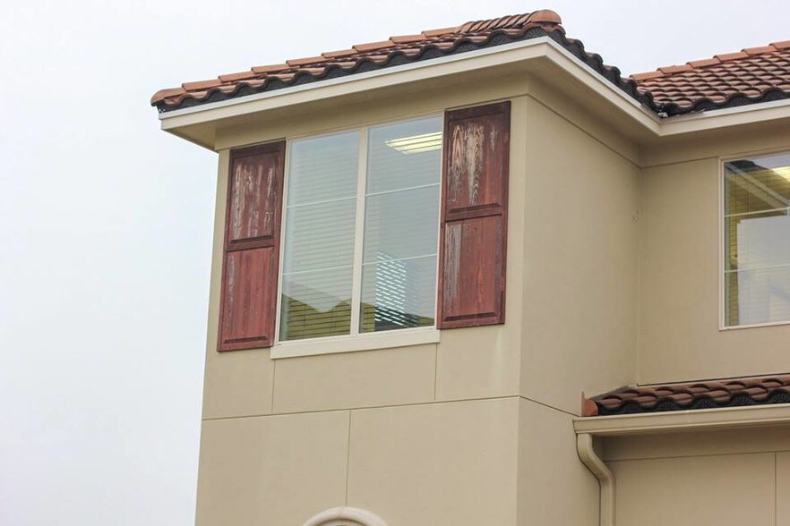 More Photos Of 524 Westgreen Blvd, Katy Medical For Lease