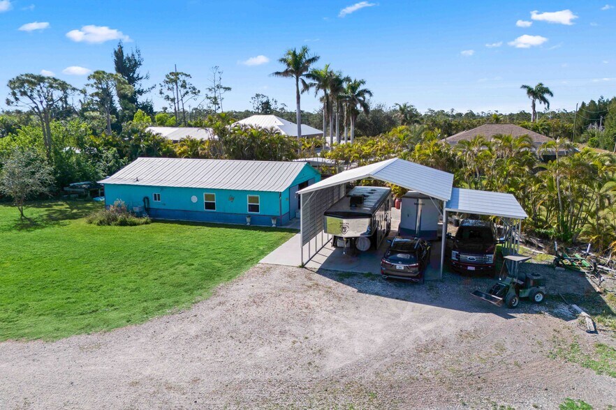 More Photos Of 6050 Stringfellow Rd, Saint James City Land For Sale