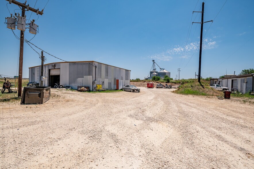 More Photos Of 605 S State Highway 95, Taylor Land For Sale