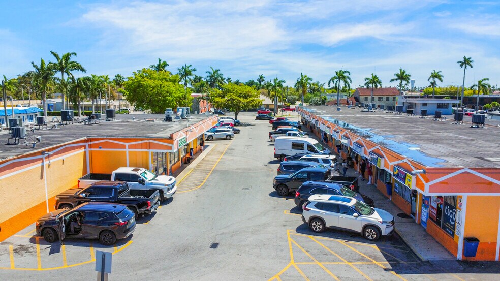 More Photos Of 854 N Krome Ave, Homestead Drugstore For Sale