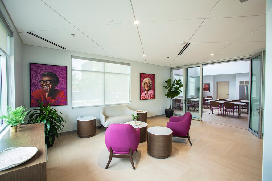 More Photos Of 5200 Douglas Dr N, Minneapolis Medical For Sale