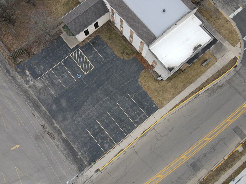 Primary Photo Of 109 S Washington St, Rochelle Religious Facility For Sale