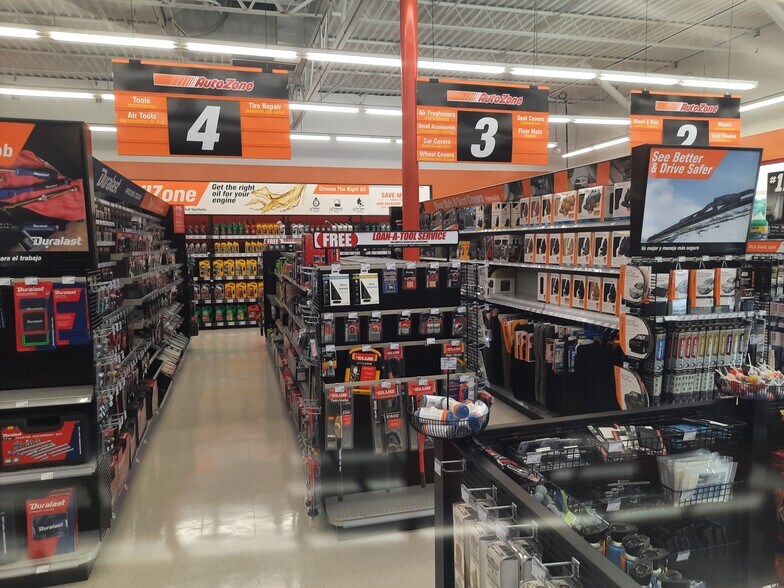 More Photos Of 15912-15956 E Highway 40, Silver Springs Unknown For Lease