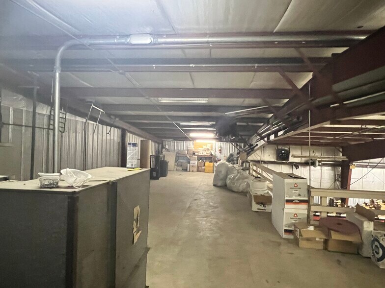 More Photos Of 566 Tomato Dr, Punxsutawney Self Storage For Sale