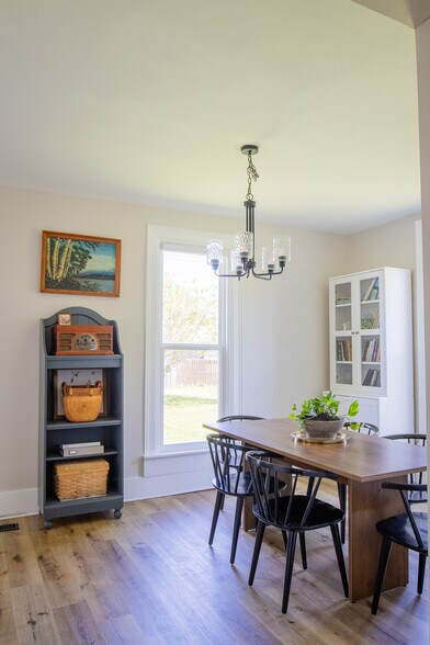 More Photos Of 324 W North St, Lebanon Specialty For Sale