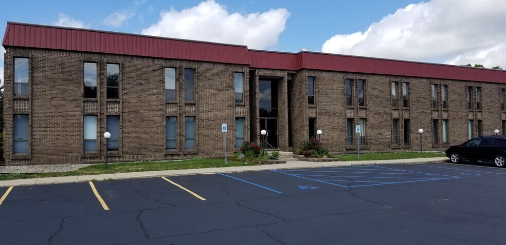 Primary Photo Of 4000 Portage St, Kalamazoo Office For Lease