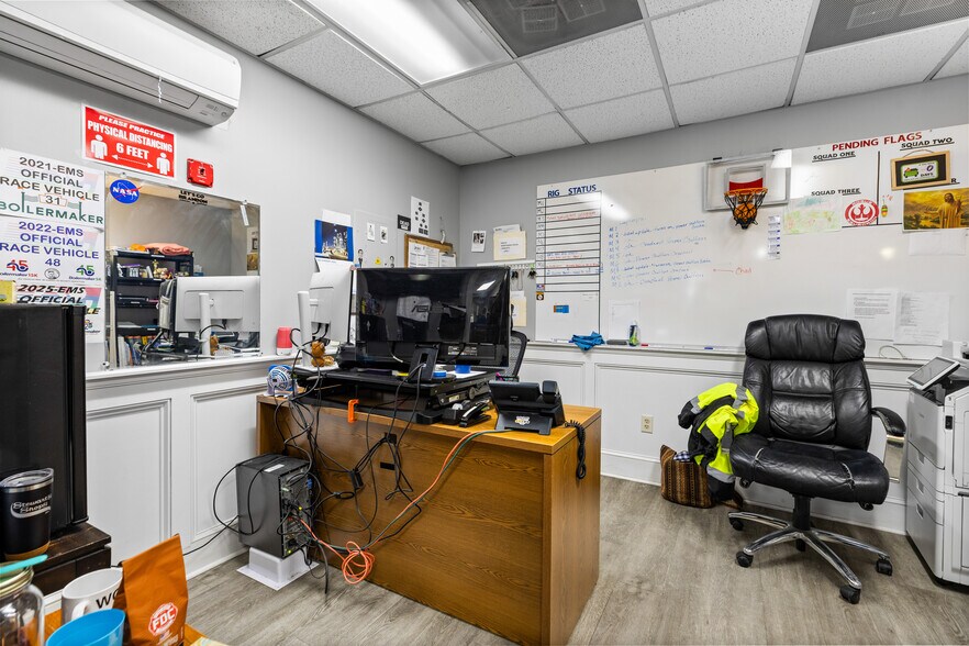 More Photos Of 410 Catherine St, Utica Service For Sale