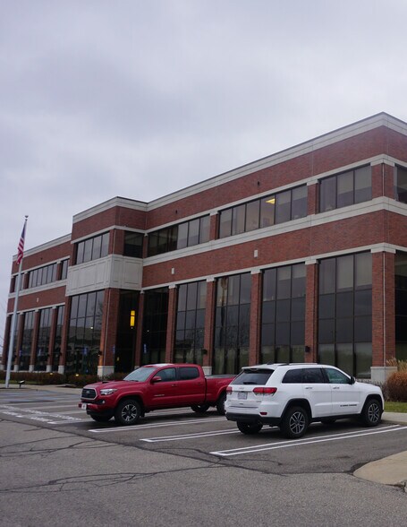 More Photos Of 17440 College Pky, Livonia Office For Lease