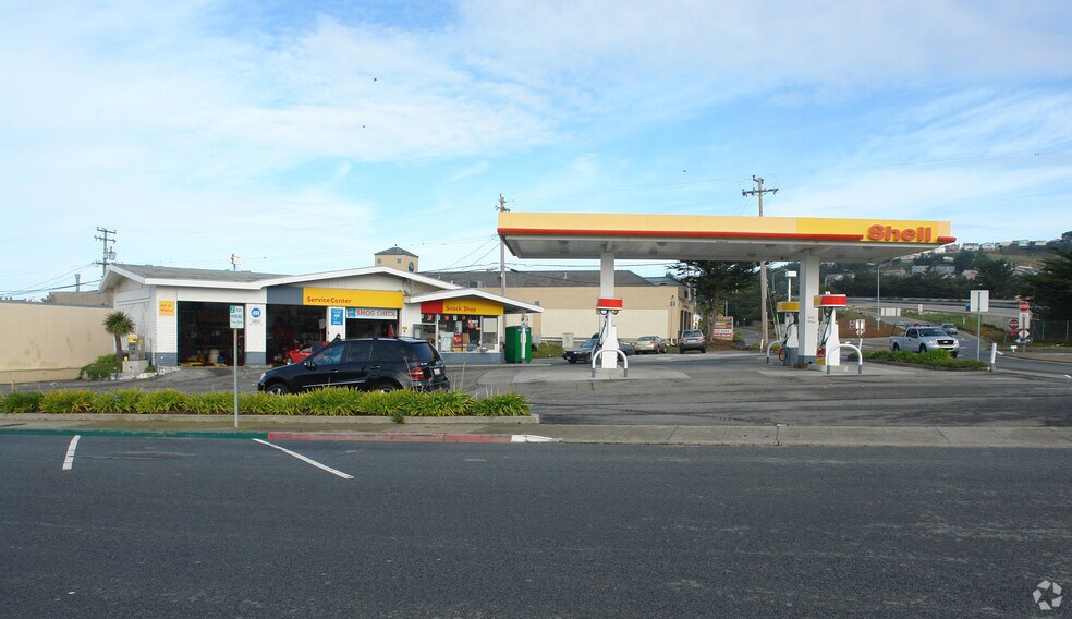 Primary Photo Of 95 Aura Vista Dr, Pacifica Service Station For Sale