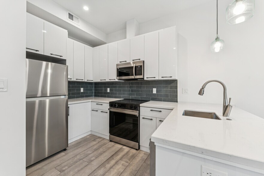 More Photos Of 1001 Rhode Island Ave NE, Washington Apartments For Sale