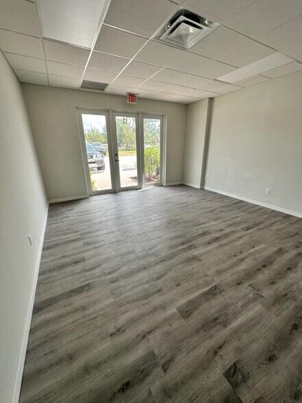 More Photos Of 7755 SW Ellipse Way, Stuart Unknown For Lease