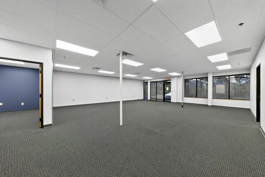 More Photos Of 50 W TechneCenter Dr, Milford Light Distribution For Sale