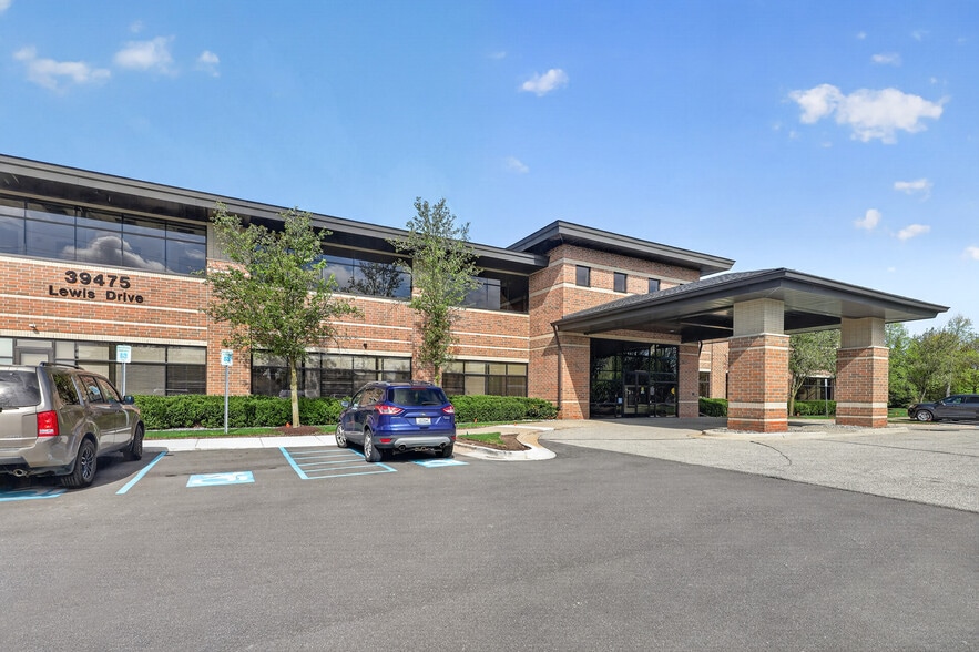 Primary Photo Of 39475 Lewis Dr, Novi Medical For Lease