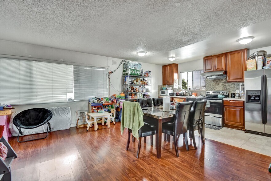 More Photos Of 1035 76th Ave, Oakland Apartments For Sale