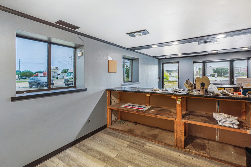 More Photos Of 2904 Calumet Ave, Manitowoc Auto Salvage Facility For Sale