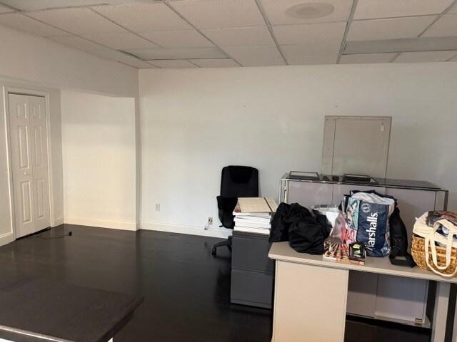 More Photos Of 4627 Ponce de Leon Blvd, Coral Gables Office For Lease