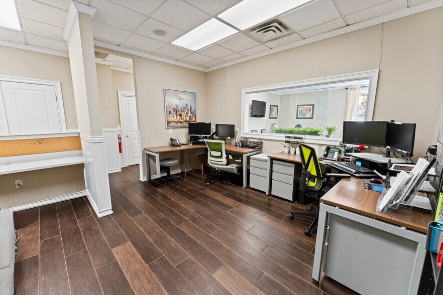 More Photos Of 225 Millburn Ave, Millburn Medical For Lease