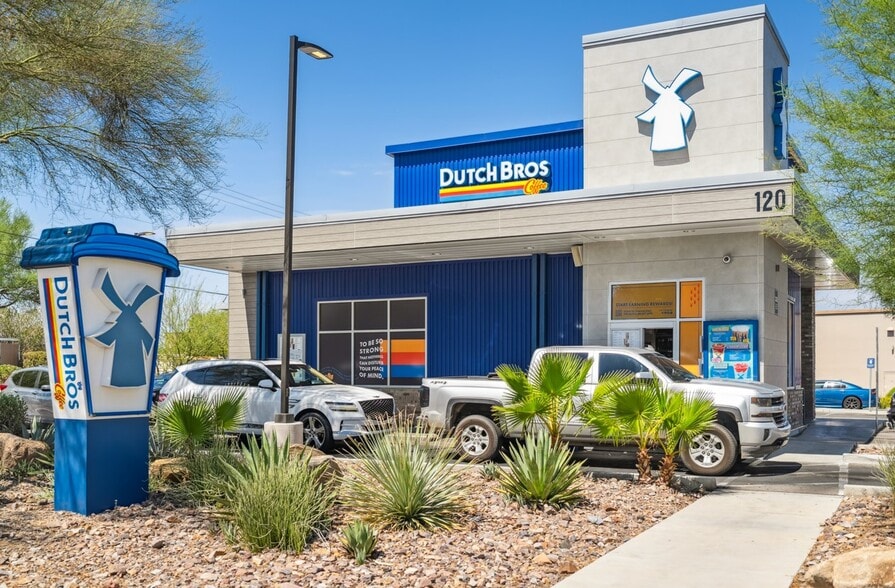 More Photos Of 120 S Wilmot Rd, Tucson Freestanding For Sale