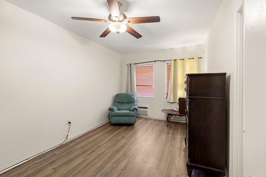 More Photos Of 2901 Overseas Hwy, Marathon Office Residential For Sale