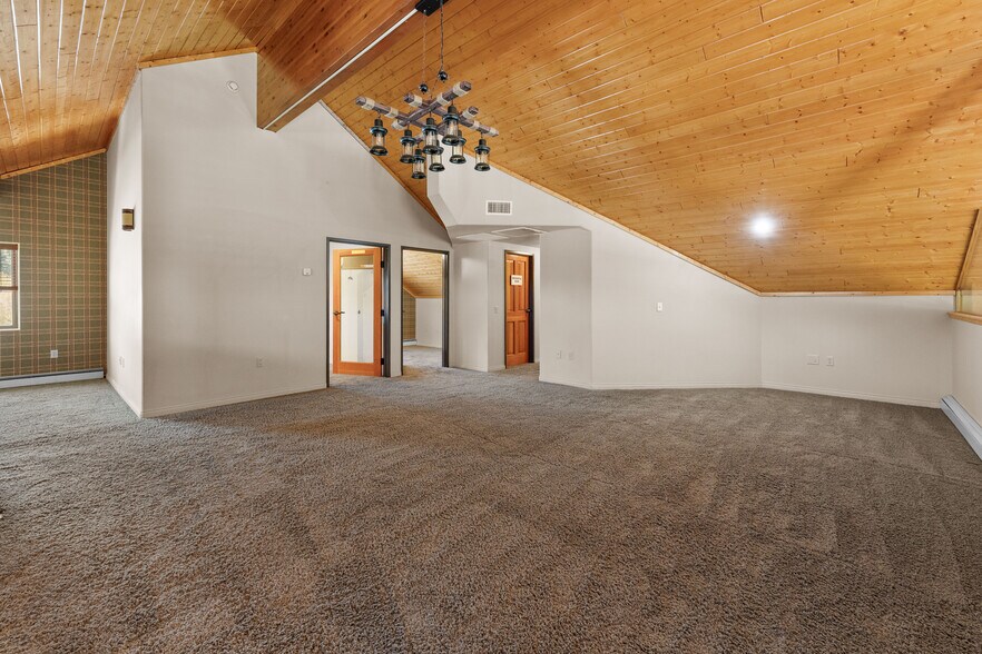More Photos Of 42718 Moonridge Rd, Big Bear Lake Office For Sale
