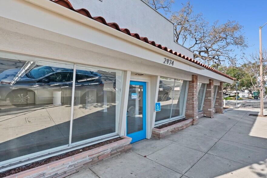 More Photos Of 2974 E Thousand Oaks Blvd, Thousand Oaks Storefront For Lease