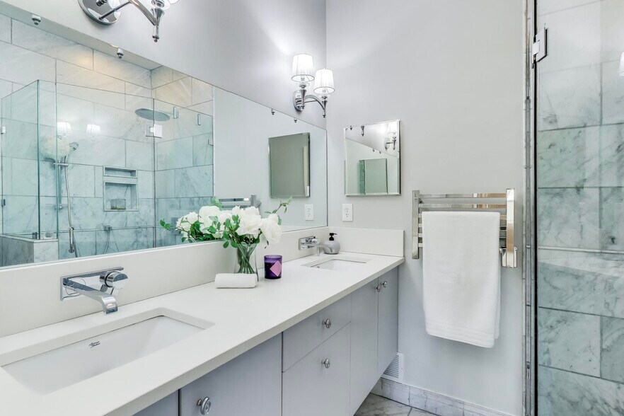 More Photos Of 1324 10th St NW, Washington Apartments For Sale