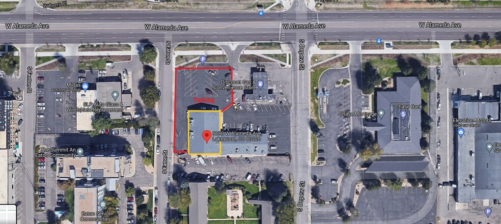 More Photos Of 5690 W Alameda Ave, Lakewood Freestanding For Lease