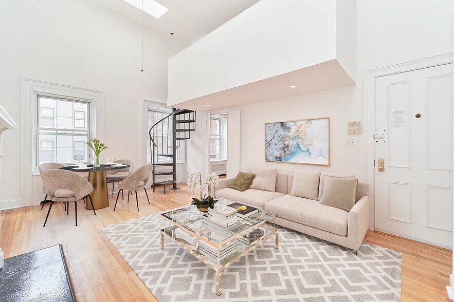 More Photos Of 25 E 38th St, New York Apartments For Sale