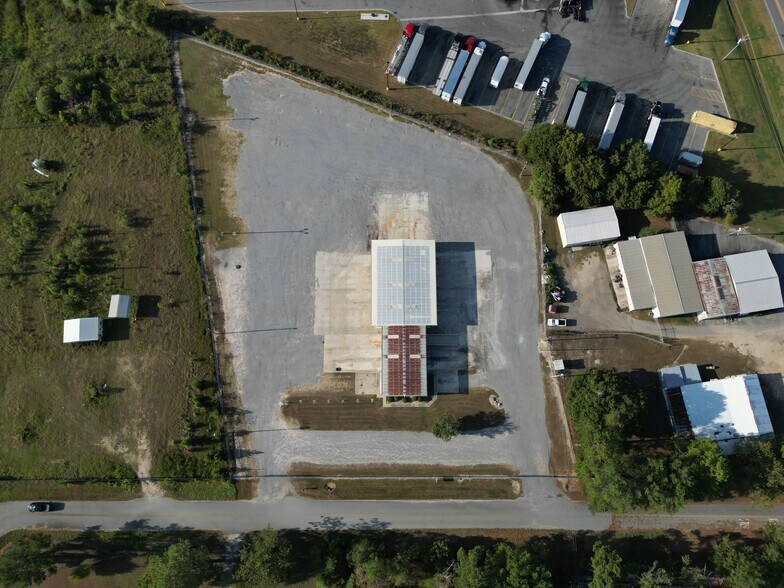More Photos Of 20 Myers Dr, Tifton Warehouse For Sale