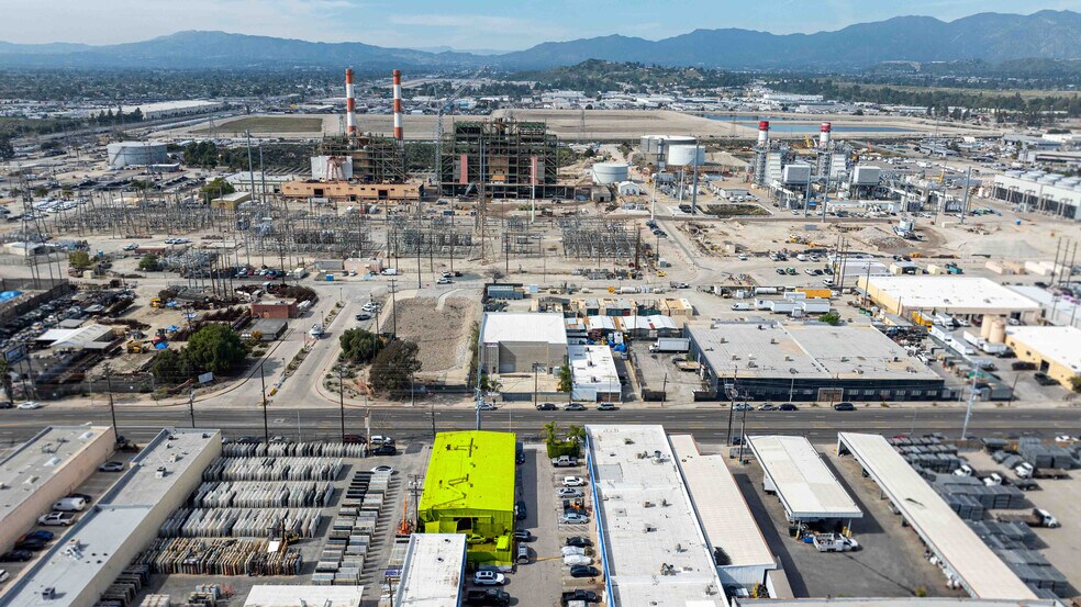 More Photos Of 11782 Sheldon St, Sun Valley Warehouse For Lease