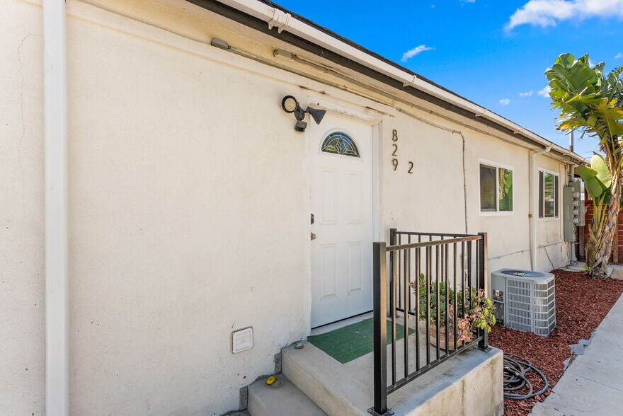 More Photos Of 829 11th St, Imperial Beach Apartments For Sale