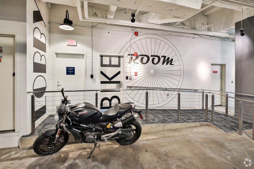 More Photos Of 120 Q St NE, Washington Loft Creative Space For Lease