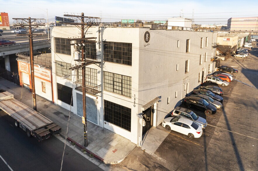More Photos Of 1330 S Santa Fe Ave, Los Angeles Loft Creative Space For Lease