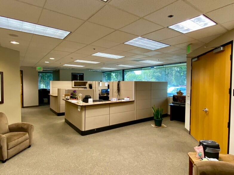 More Photos Of 17701 Cowan, Irvine Office For Sale