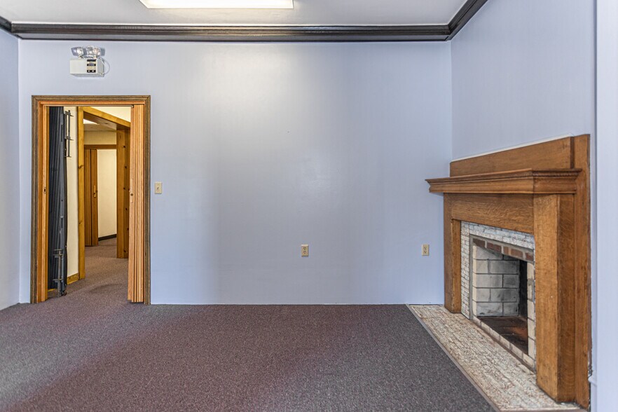 More Photos Of 100-102 W Fornance St, Norristown Medical For Sale